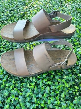 Merrell Brown Leather Sandals size 9